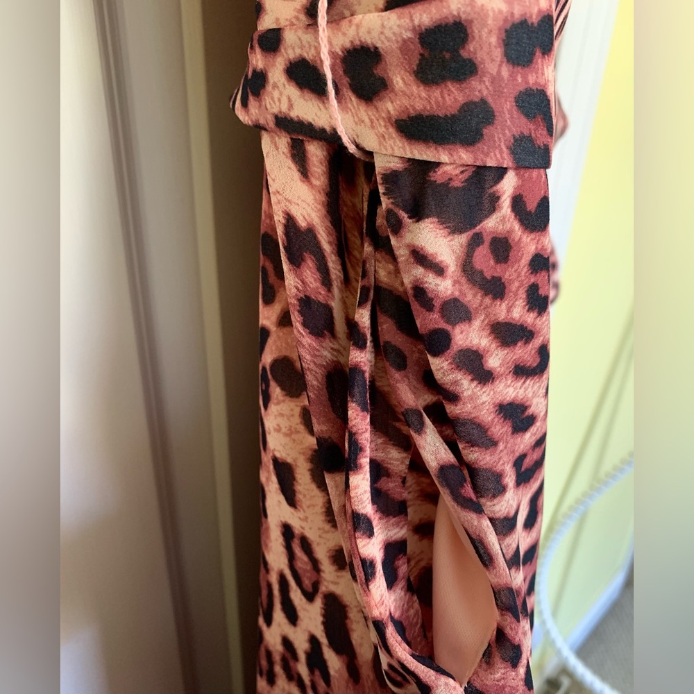 Pink Torrid 1XLCheetah Print Midi Chiffon Flutter Sleeve Wrap - Picture 7 of 16